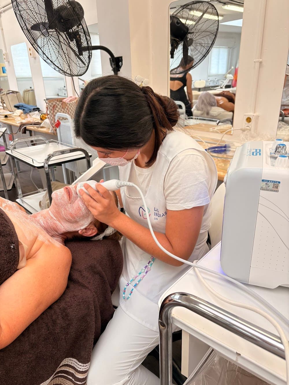 Patronatge I Moda a Las Indias (Las Indias, Santa Cruz De Tenerife): foto 1