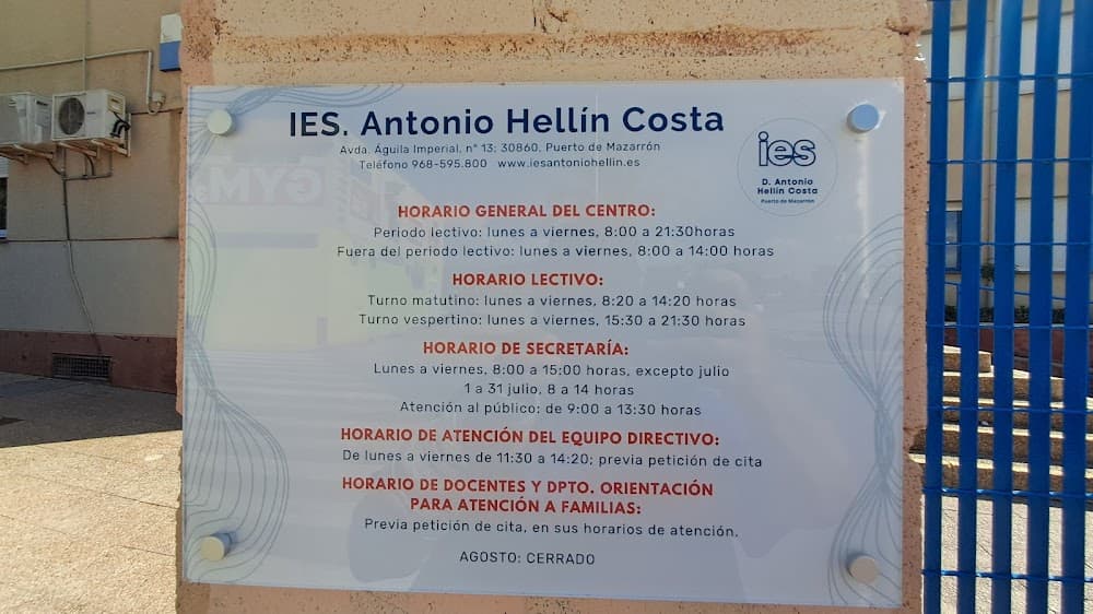 Foto secundaria del campus D. Antonio Hellín Costa