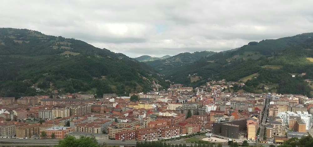 Foto secundaria del campus I.e.s. "valle De Aller"