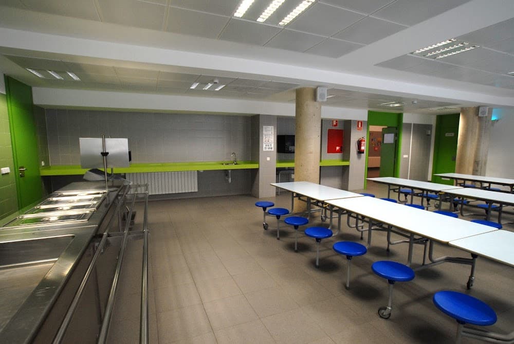 Sistemes Microinformàtics I Xarxes a Colegio Arenales Arroyomolinos (Colegio Arenales Arroyomolinos): foto 3