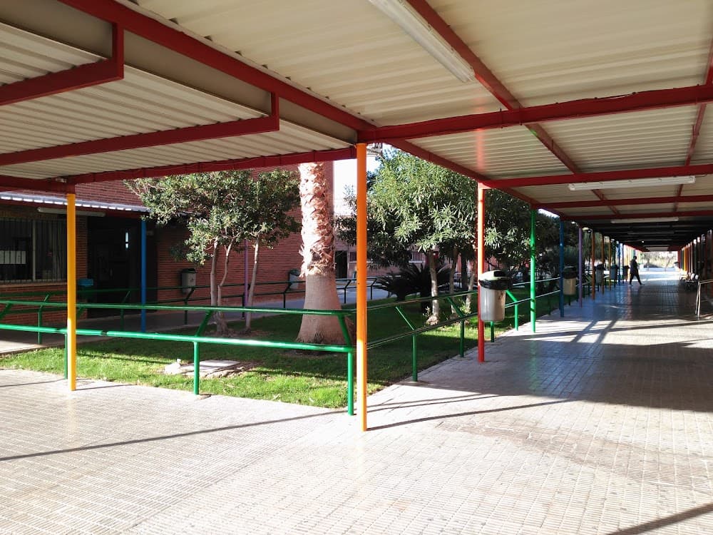 Foto secundaria del campus Tirant Lo Blanc