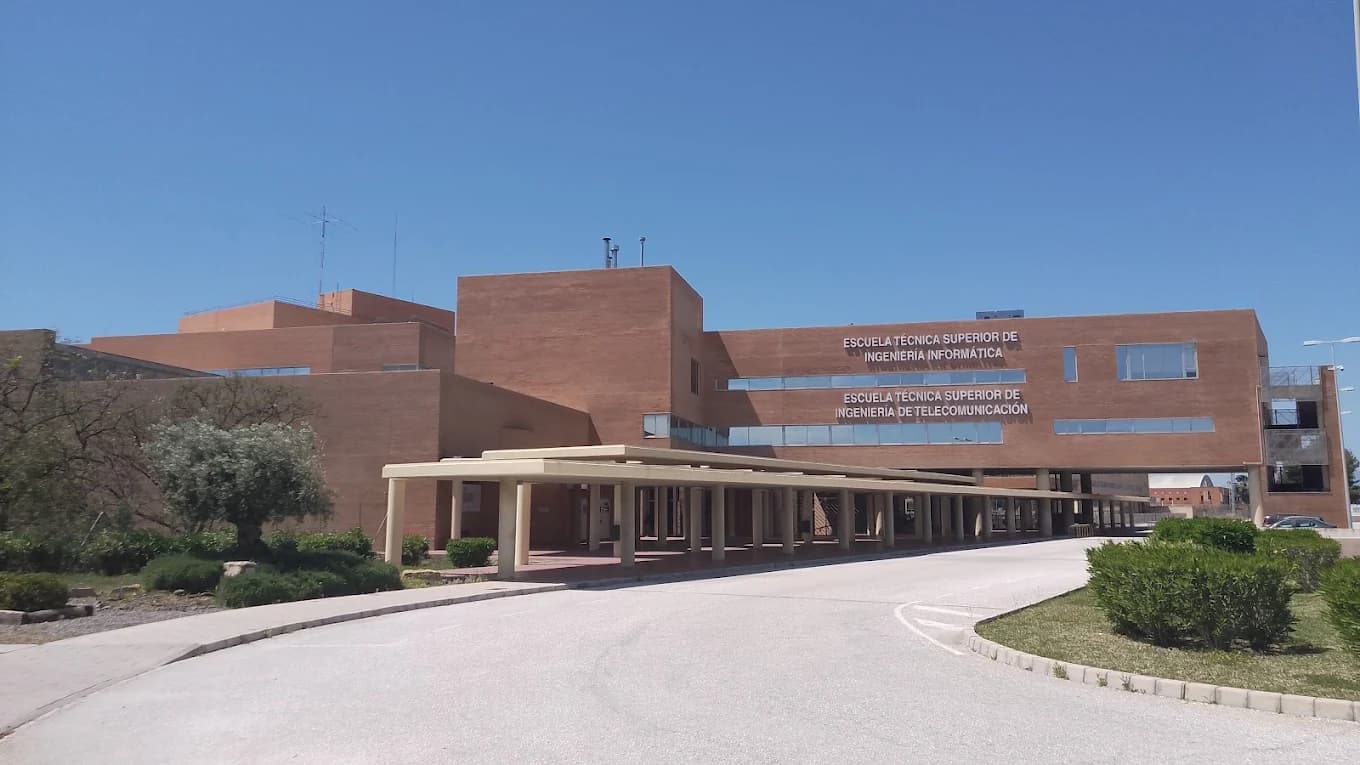 Foto secundaria del campus Escuela Técnica Superior de Ingeniería de Telecomunicación