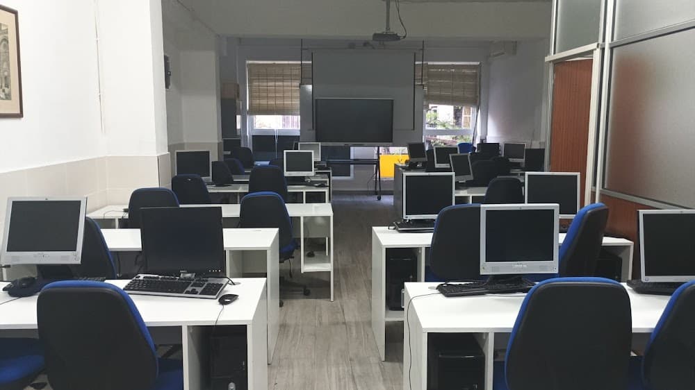 Foto secundaria del campus Centro Cultural Salmantino