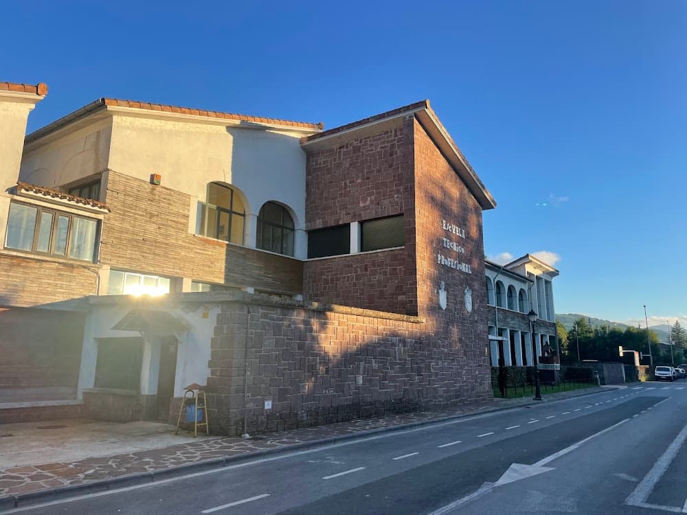 Foto secundaria del campus Elizondo Lanbide Eskola