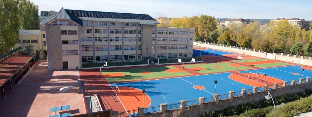 Foto secundaria del campus Ntra. Sra. Merced Y San Francisco Javier