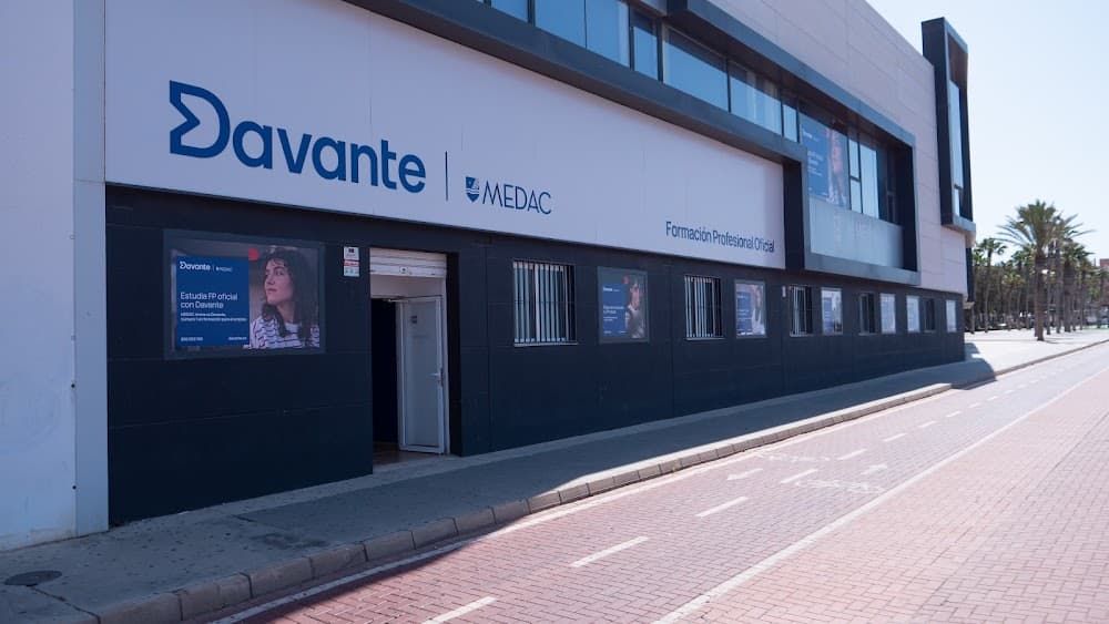 Foto secundaria del campus Medac Almería