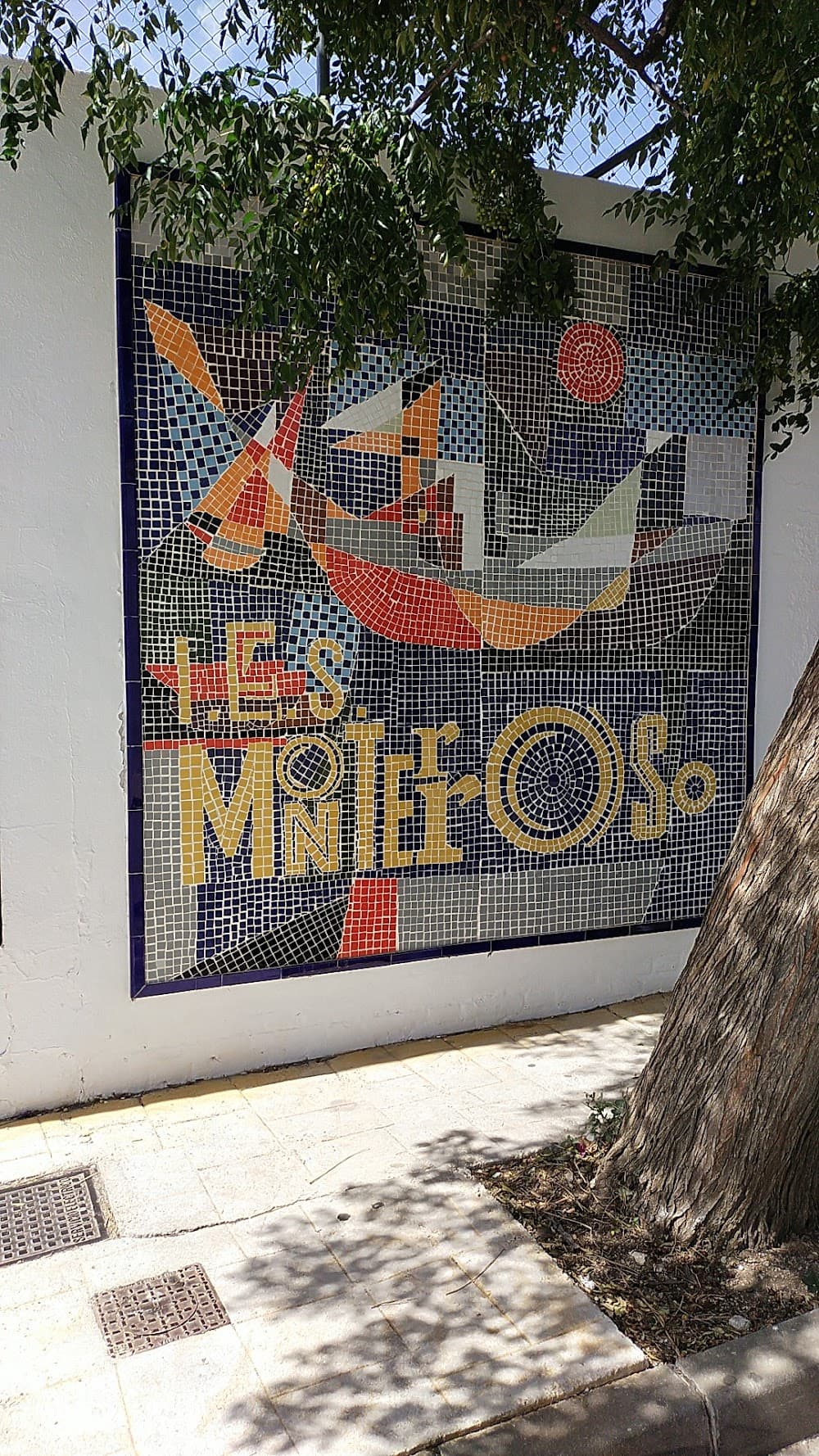 Foto secundaria del campus Monterroso