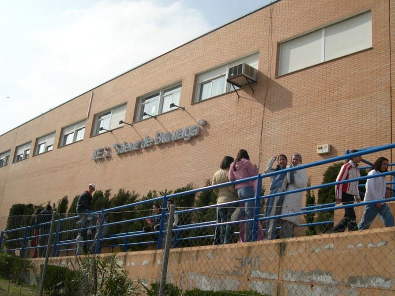 Foto secundaria del campus Saenz De Buruaga