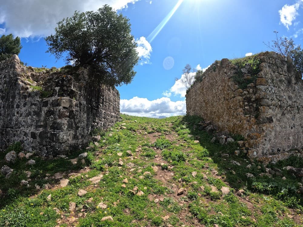 Foto secundaria del campus Castillo De Matrera