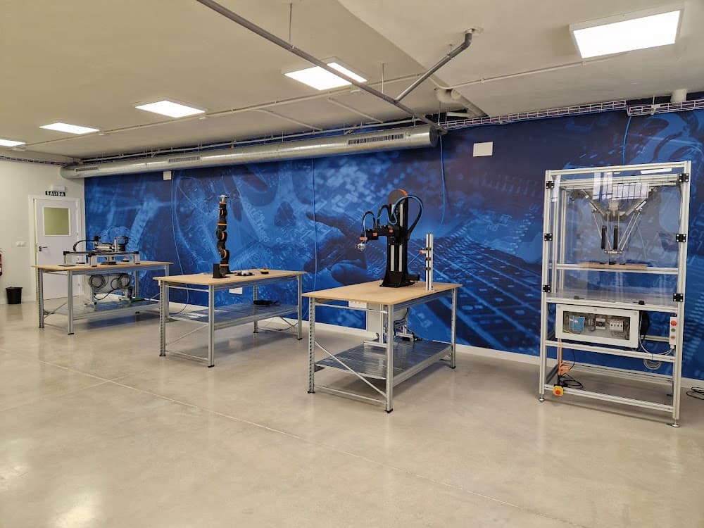 Foto secundaria del campus Cesur Murcia Lago