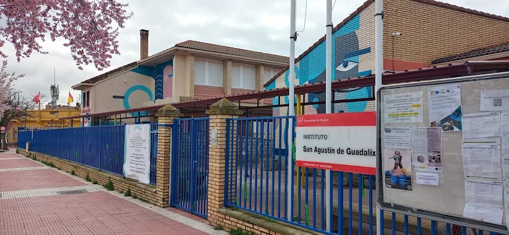Foto secundaria del campus San Agustin De Guadalix