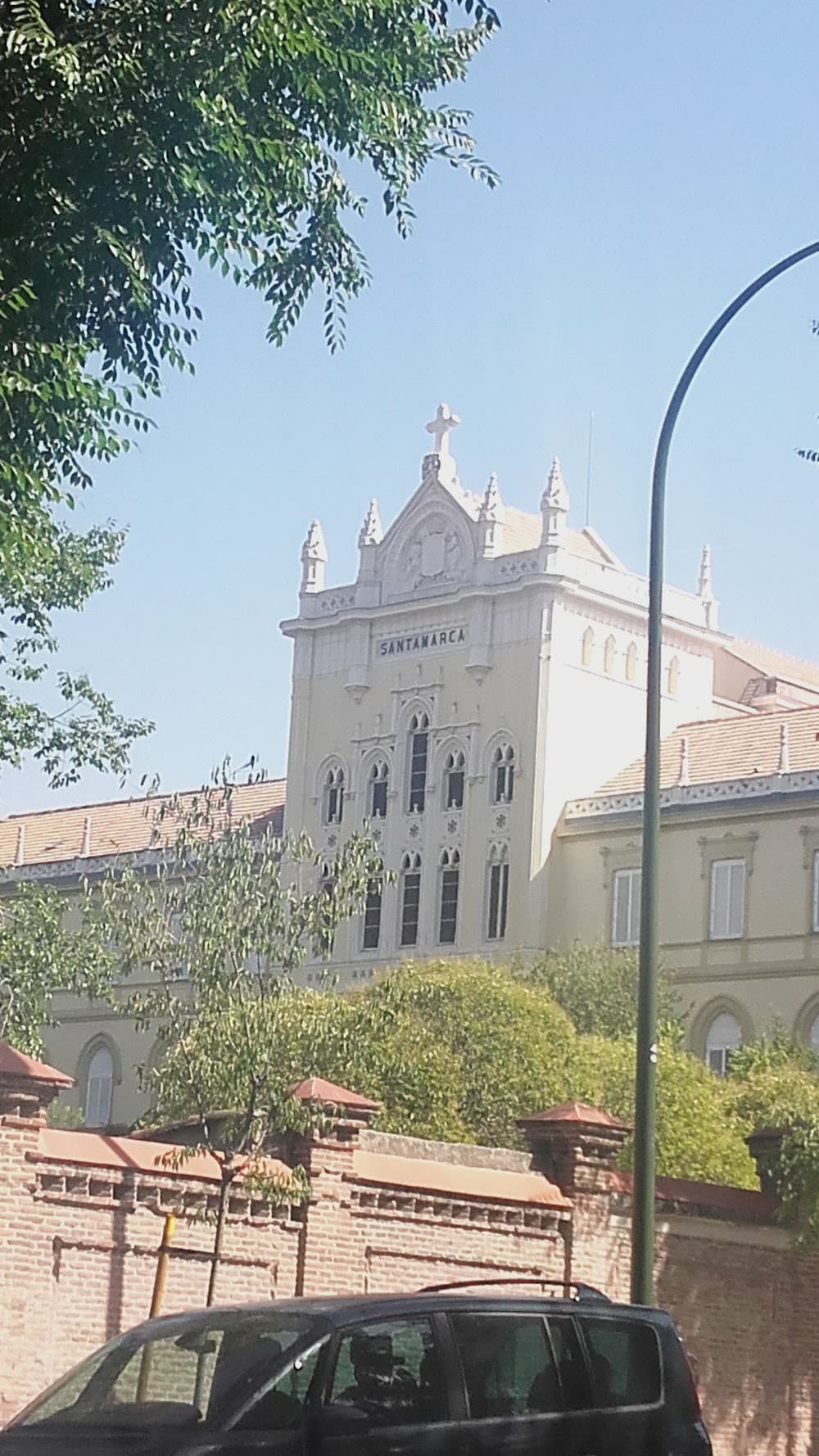 Foto secundaria del campus Fundacion Santamarca