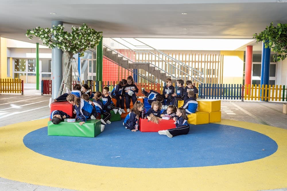 Foto secundaria del campus Colegio Nobelis