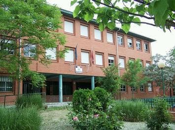 Foto secundaria del campus Benjamin Rua