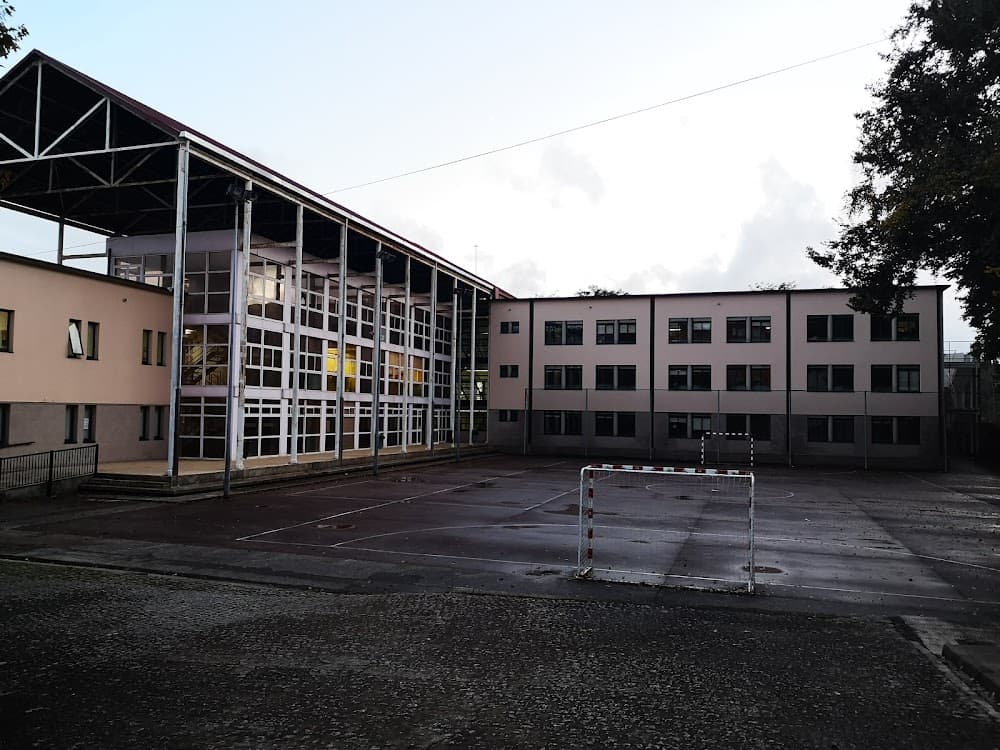 Foto secundaria del campus A Pontepedriña