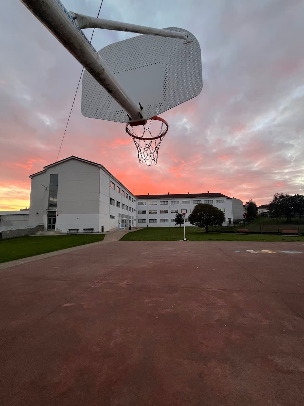 Foto secundaria del campus Isidro Parga Pondal